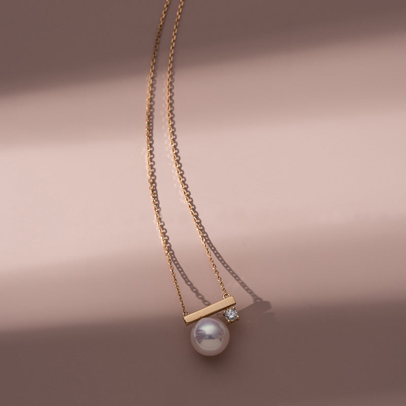 Pearl Pendant Necklace